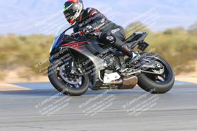 media/Jan-14-2022-Apex Assassins (Fri) [[4609ad47be]]/Trackday 1/Session 5/Turn 9 Side/